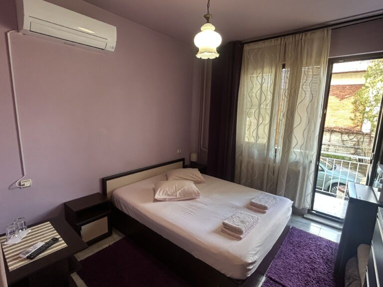 Single / Double Room
