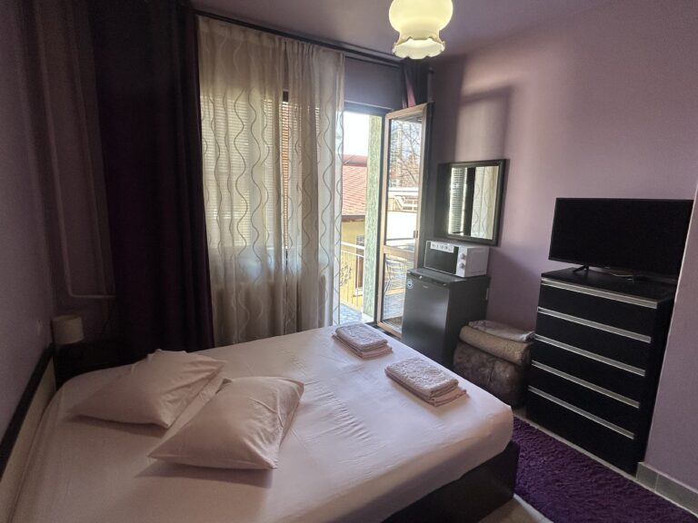 Single / Double Room